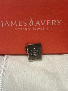 James Avery Silver USA Passport Charm - Silver